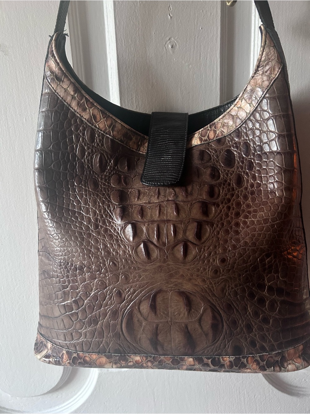 Brahmin Kendall VTG Brown Crocodile Leather Tan Black Trim Shoulder Purse Tote